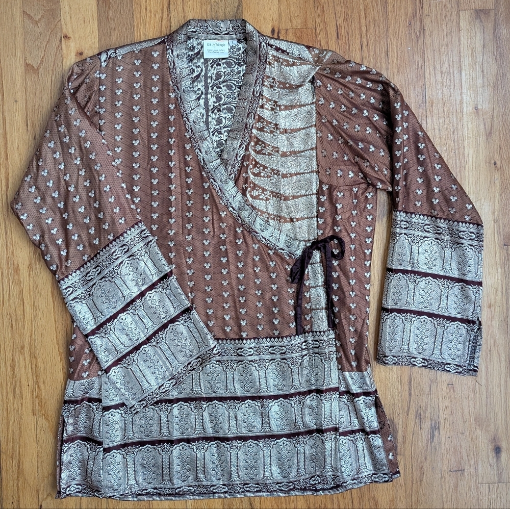 Vintage Silk Triangle Kimono Style Robe Jacket Saree